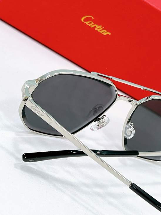 Picture of Cartier Sunglasses _SKUfw80536185fw